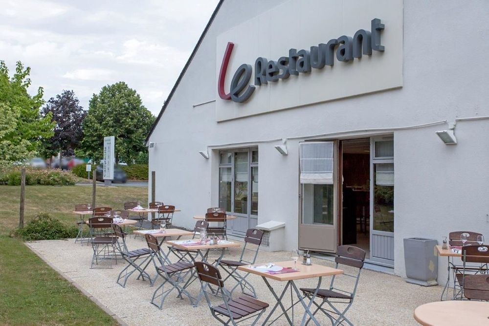 Hotel Campanile Montelimar Nord - A7 Sortie 17 Les Tourrettes Restaurant foto