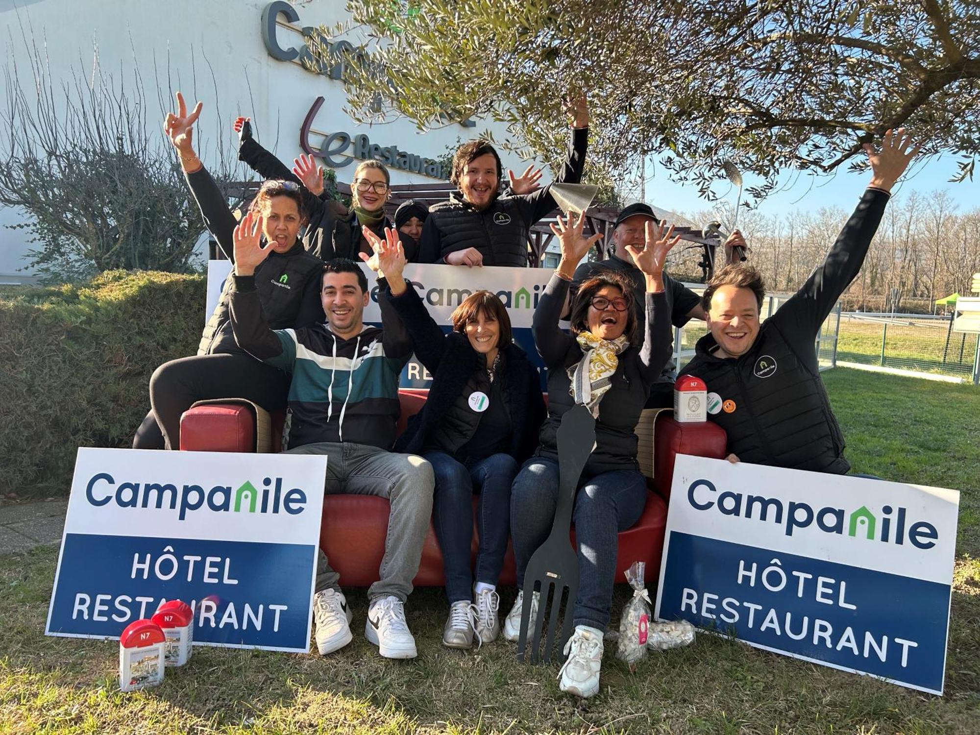 Hotel Campanile Montelimar Nord - A7 Sortie 17 Les Tourrettes Exterior foto
